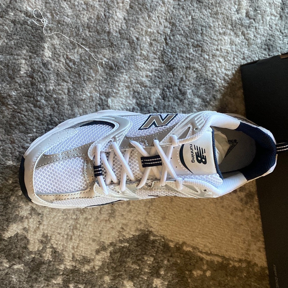 Brand new and never worn Size 8 530 New balance tennis shoes